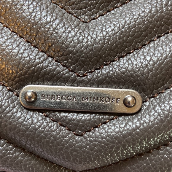 Rebecca Minkoff quilted crossbody - Picture 3 of 9